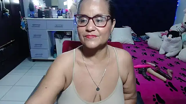 pervert mommy  online show from 10, 7, 2026