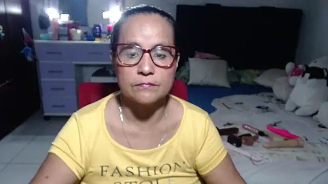 pervert mommy  online show from 26, 6, 2026