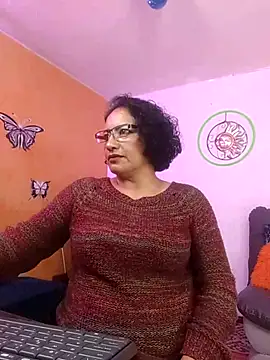 scarlet wet online show from 25, 2, 2025