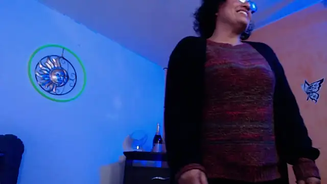 scarlet wet online show from 11, 3, 2025