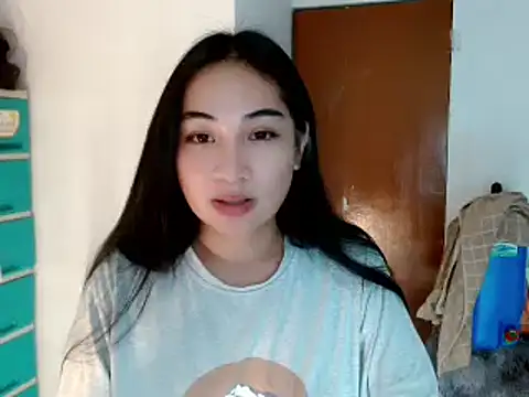 SweetLilly 18 online show from 7, 1, 2025