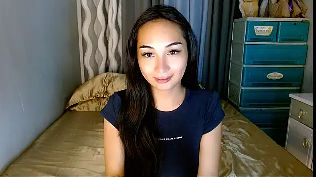 SweetLilly 18 online show from 1, 6, 2026