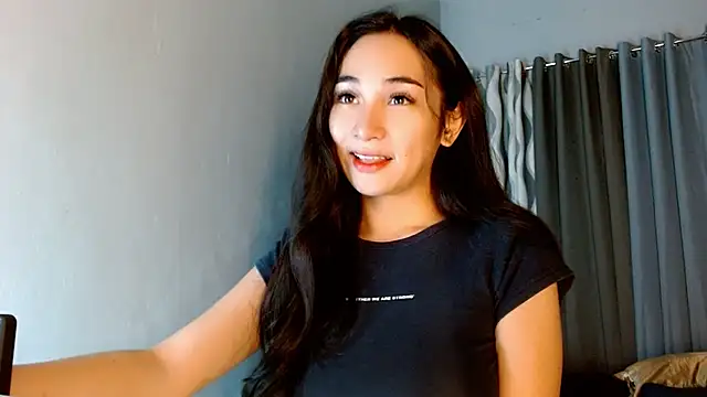 SweetLilly 18 online show from 18, 7, 2026
