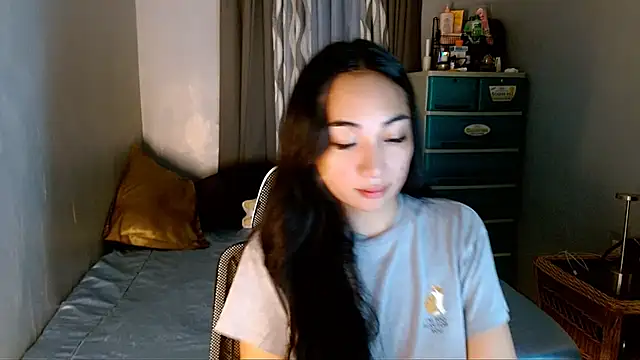 Snapshot of SweetLilly_18 chatting on 19, 1, 2026 SweetLilly 18 online show from 19, 1, 2026