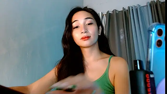 SweetLilly 18 online show from 19, 6, 2026