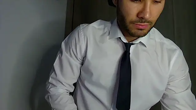 Snapshot of Justynn1 chatting on 14, 4, 2026 Justynn1 online show from 14, 4, 2026