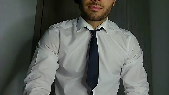 Snapshot of Justynn1 chatting on 22, 4, 2026 Justynn1 online show from 22, 4, 2026