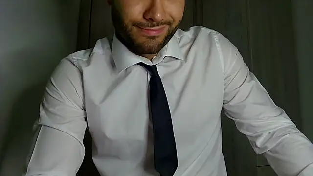 Snapshot of Justynn1 chatting on 16, 5, 2026 Justynn1 online show from 16, 5, 2026