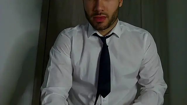 Justynn1 online show from 30, 10, 2025