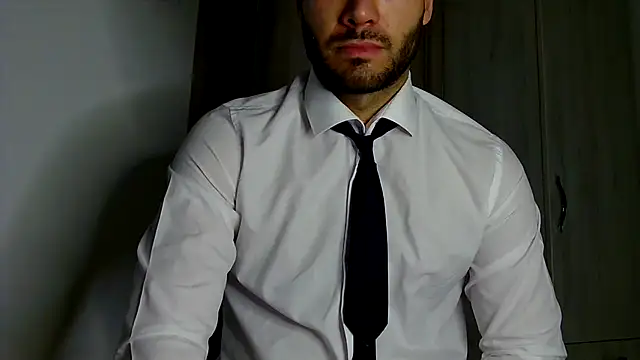 Justynn1 online show from 3, 6, 2026