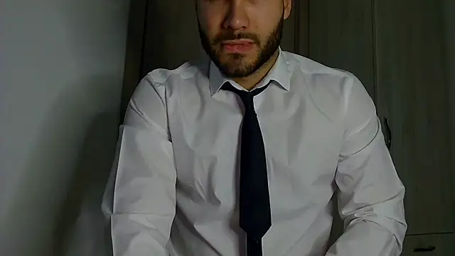 Justynn1 online show from 29, 10, 2025