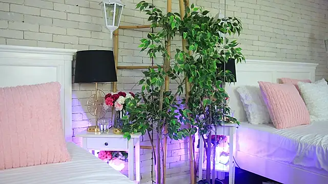 EmillyBronte online show from 16, 12, 2025