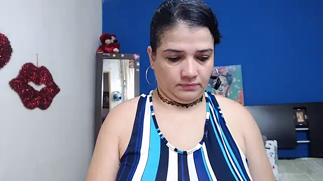 Snapshot of GlendaStarx chatting on 16, 7, 2026 GlendaStarx online show from 16, 7, 2026