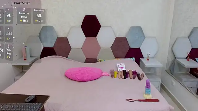 angel blue online show from 25, 10, 2025