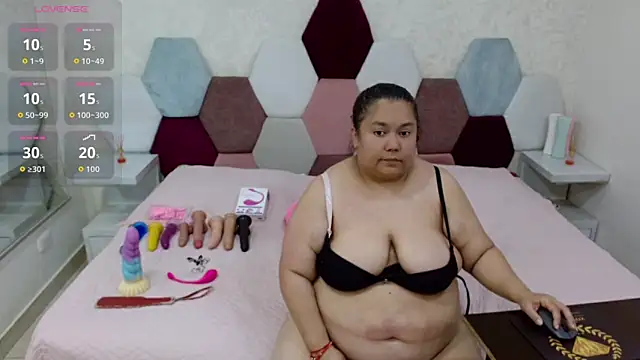 angel blue online show from 9, 5, 2026