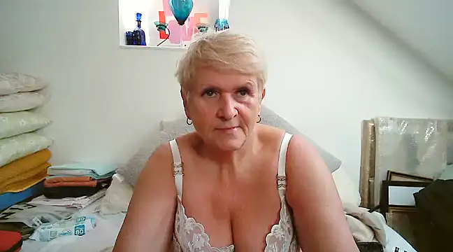 Uk-Joolz online show from 4, 12, 2024