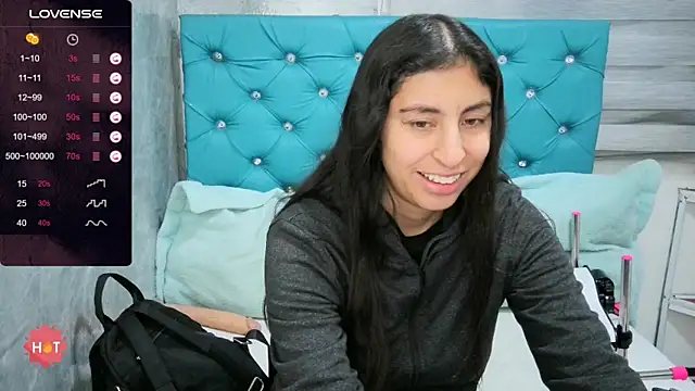 MAARYMOON online show from 1, 12, 2025