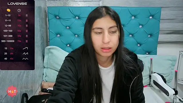 MAARYMOON online show from 5, 12, 2025