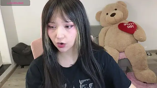 KuroChan420 online show from 18, 3, 2026