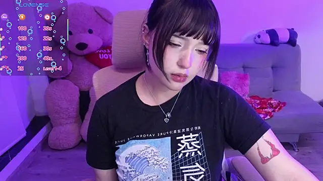KuroChan420 online show from 14, 7, 2026