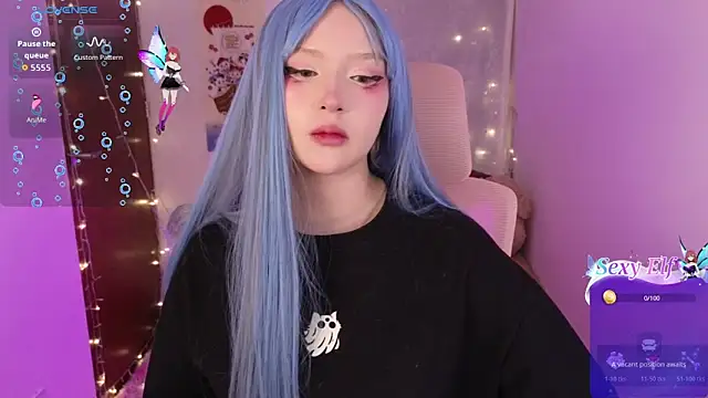 KuroChan420 online show from 17, 12, 2025