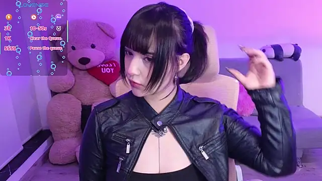 KuroChan420 online show from 19, 7, 2026