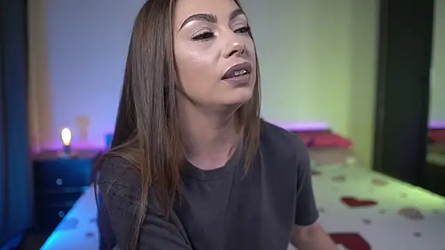 TiffanyPierce online show from 14, 1, 2026