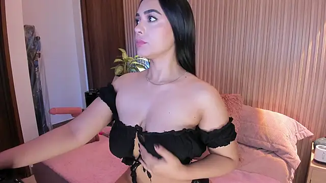 AMELIE xx online show from 15, 4, 2026