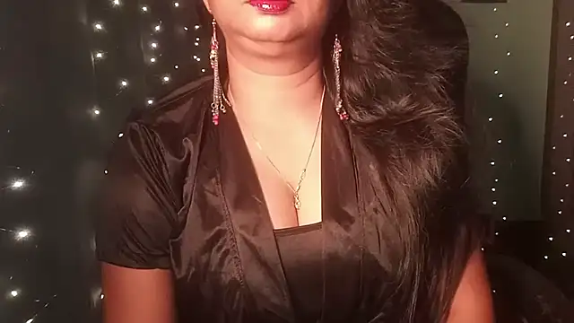 Snapshot of YourModhu chatting on 4, 7, 2026 YourModhu online show from 4, 7, 2026