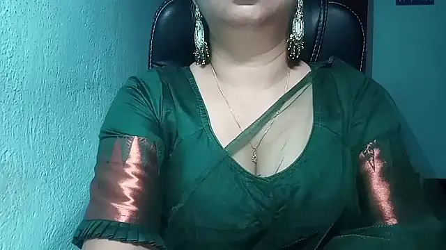 Snapshot of YourModhu chatting on 9, 9, 2025 YourModhu online show from 9, 9, 2025