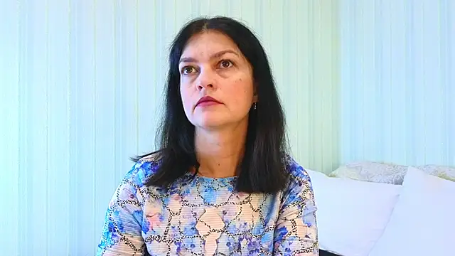  Lily  online show from 18, 11, 2025