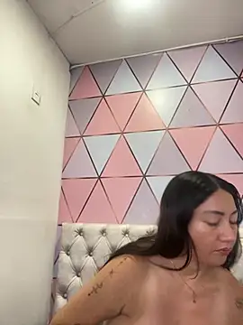 juliana diaz online show from 16, 9, 2025