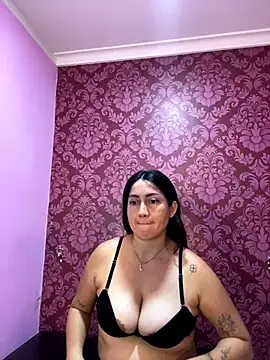 juliana diaz online show from 18, 11, 2025