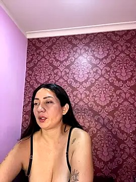 juliana diaz online show from 4, 11, 2025