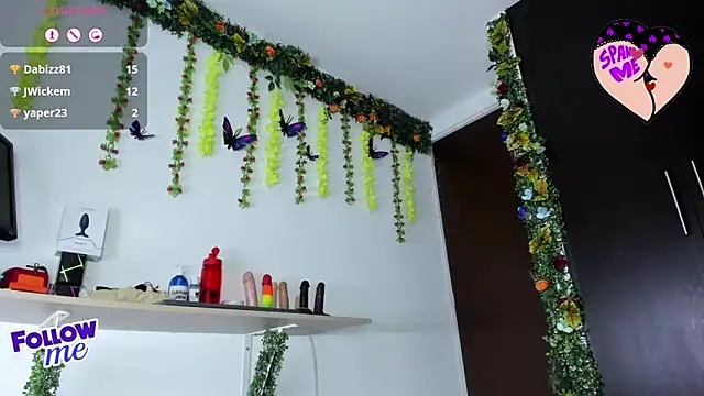 ElikoLanny  online show from 27, 3, 2026