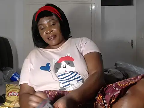 BigButtGodess online show from 18, 11, 2025