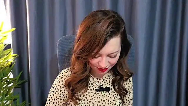 GirlfriendNina online show from 5, 2, 2026