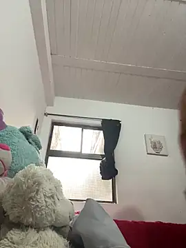 AlondraDiossa03 online show from 3, 3, 2026