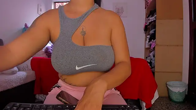 AlondraDiossa03 online show from 11, 3, 2026