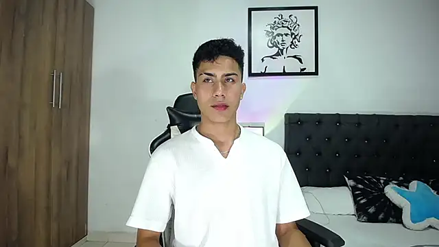 AlanNaughty online show from 29, 10, 2025