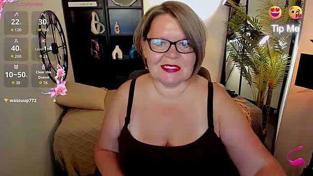 Snapshot of Shannonshine chatting on 22, 7, 2026 Shannonshine online show from 22, 7, 2026