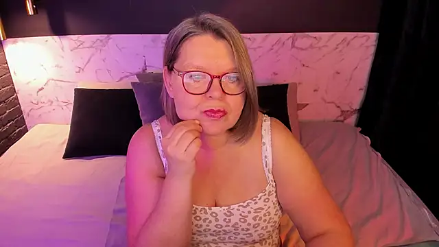 Shannonshine online show from 5, 12, 2025