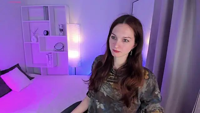 MirandaGlow online show from 9, 4, 2026