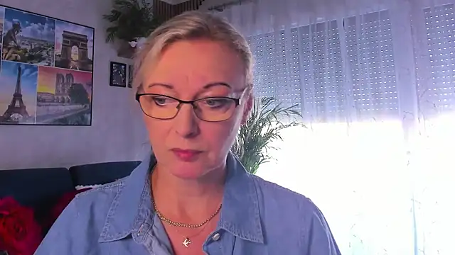 vanessa chat online show from 21, 6, 2026