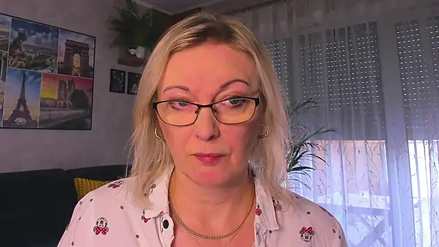 vanessa chat online show from 17, 2, 2026