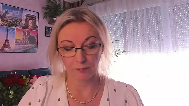 vanessa chat online show from 9, 7, 2026