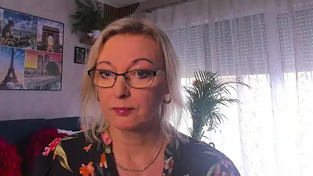 vanessa chat online show from 7, 6, 2026