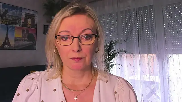 vanessa chat online show from 11, 2, 2026