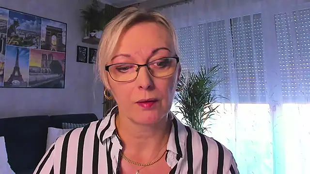 vanessa chat online show from 20, 10, 2025