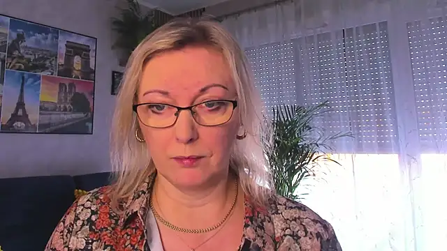 vanessa chat online show from 25, 2, 2026